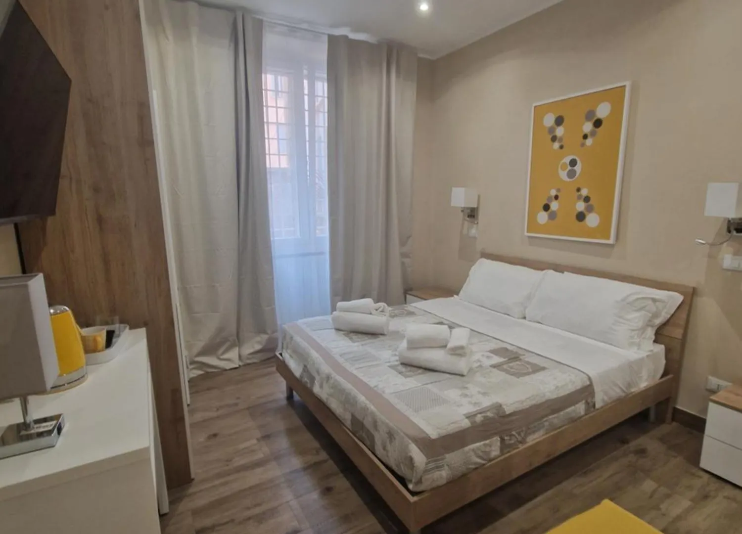 Cozy Luxury Room Turati Rome Italy