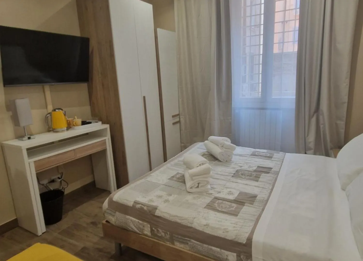 Cozy Luxury Room Turati Rome Guest house